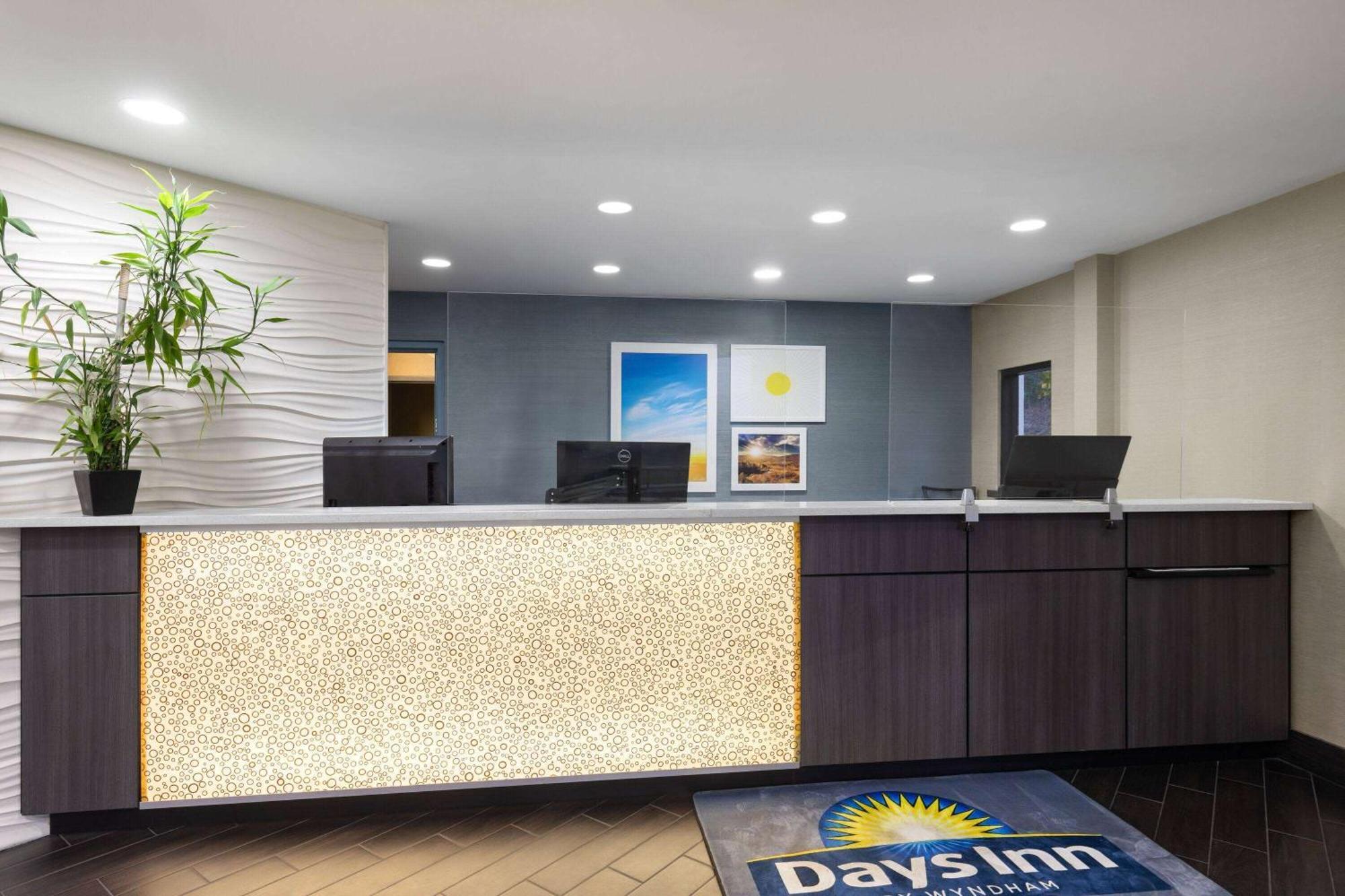 Days Inn By Wyndham Chattanooga Lookout Mountain West Eksteriør billede
